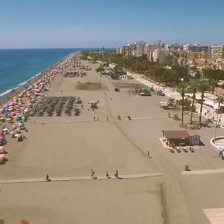 Nice Home Family - Alojamientos La Torre Torre Del Mar Exterior photo